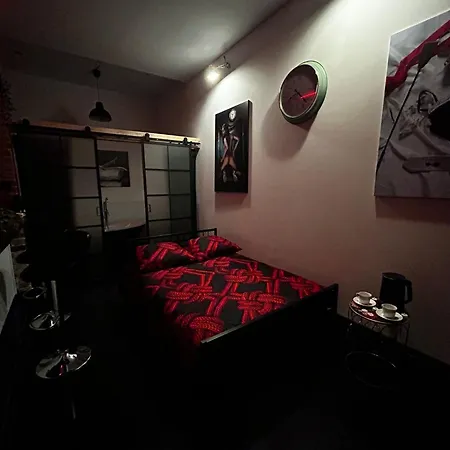 Appartement Pokoj Dla Doroslych Momenti Piccanti *